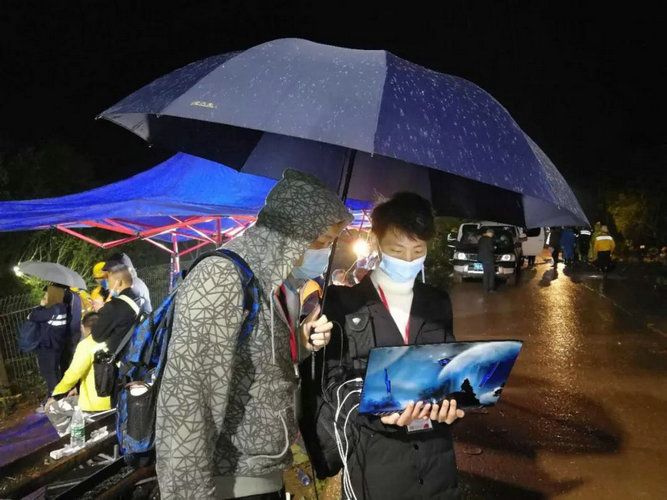 首页|NG大舞台,有梦你就来