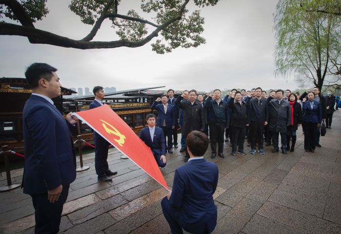 首页|NG大舞台,有梦你就来